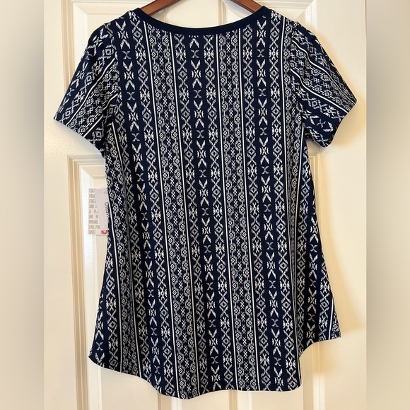 NWT LuLaRoe Christy T Dark Blue and White Size Small - Picture 2 of 6